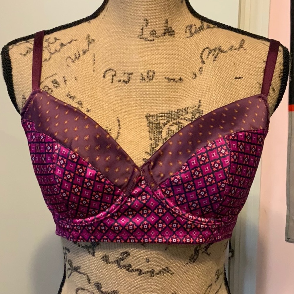 Victoria’s Secret Very Sexy lined Demi Bra